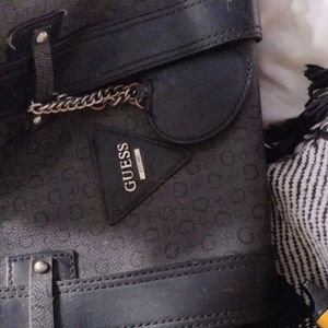 Guess shoulder bag